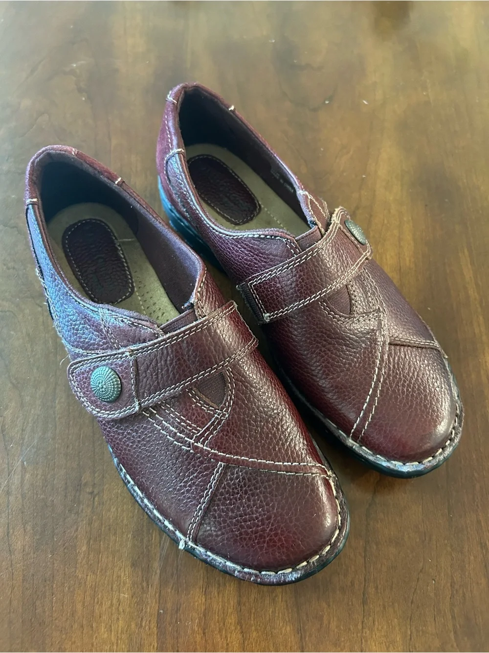 Earth Origins Women's Burgundy Leather Comfort Slip-On Loafers